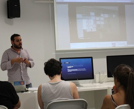 5905124579 535712Fbd5 Z