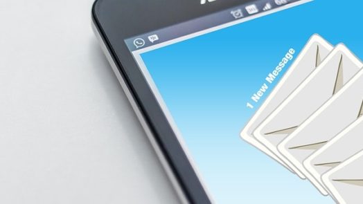 email 1903444 640