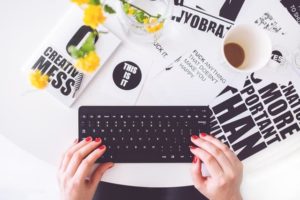 black blogger blogging 6469
