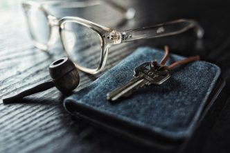eyewear key pipe 55781
