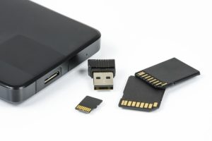 digital storage media 1443484 640