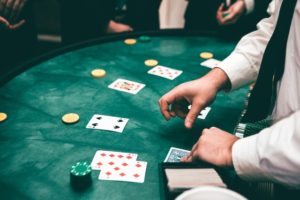 people playing poker 3279691